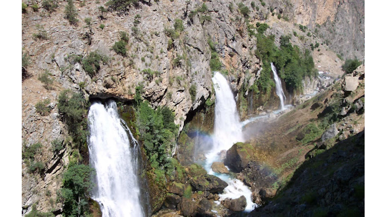Kayseri'nin saklı cenneti Kapuzbaşı Şelalelerine ilgi artıyor