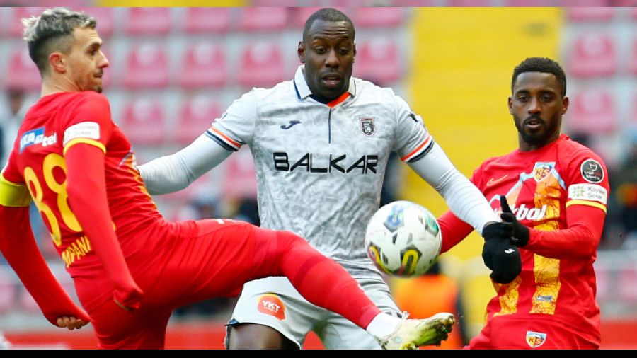 Kayserispor'dan Başakşehir'e zirve freni