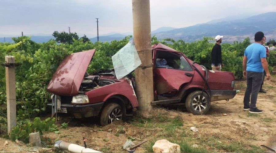 Kazada a��r yaralanan s�r�c� hayat�n� kaybetti