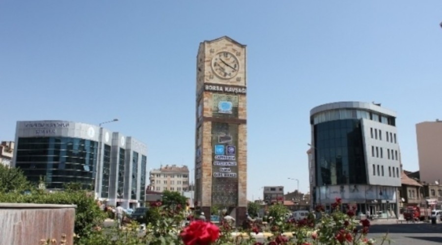 Kendilerini 'Hızır' olarak tanıtıp dolandırdılar