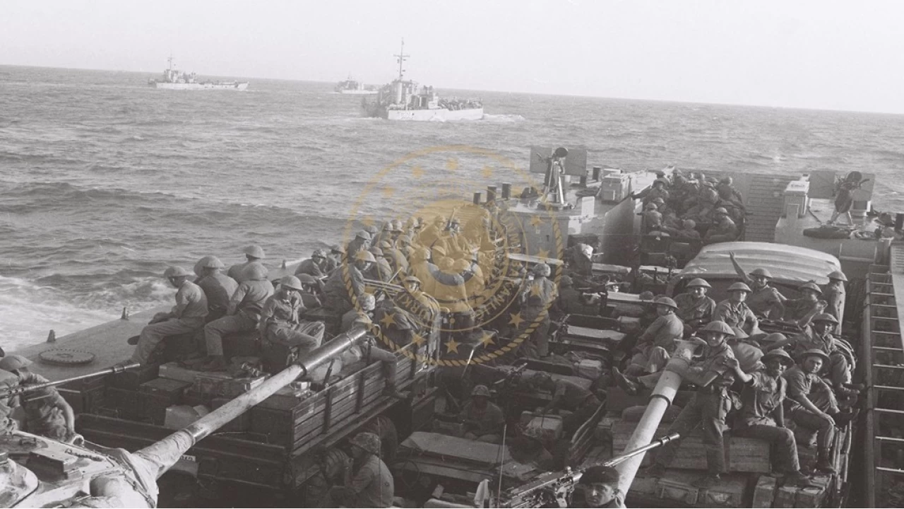 K�br�s Harekat�'ndan ilk kez yay�nlanan foto�raflar