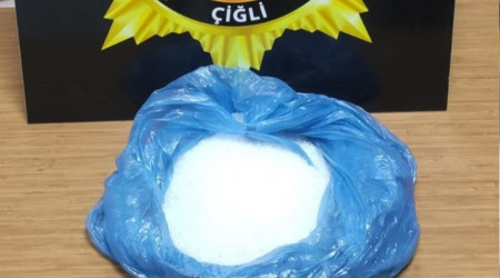 Kiraladıkları evi uyuşturucu kafeteryasına çevirmişler