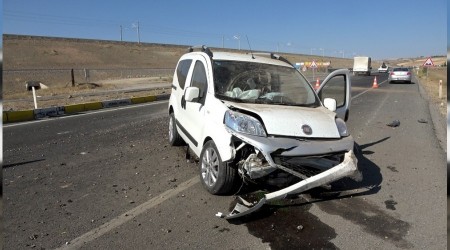 Kırıkkale'de trafik kazası: 3 yaralı