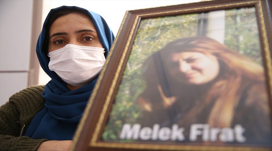 Kızımı almadan bu kapıdan gitmiyorum