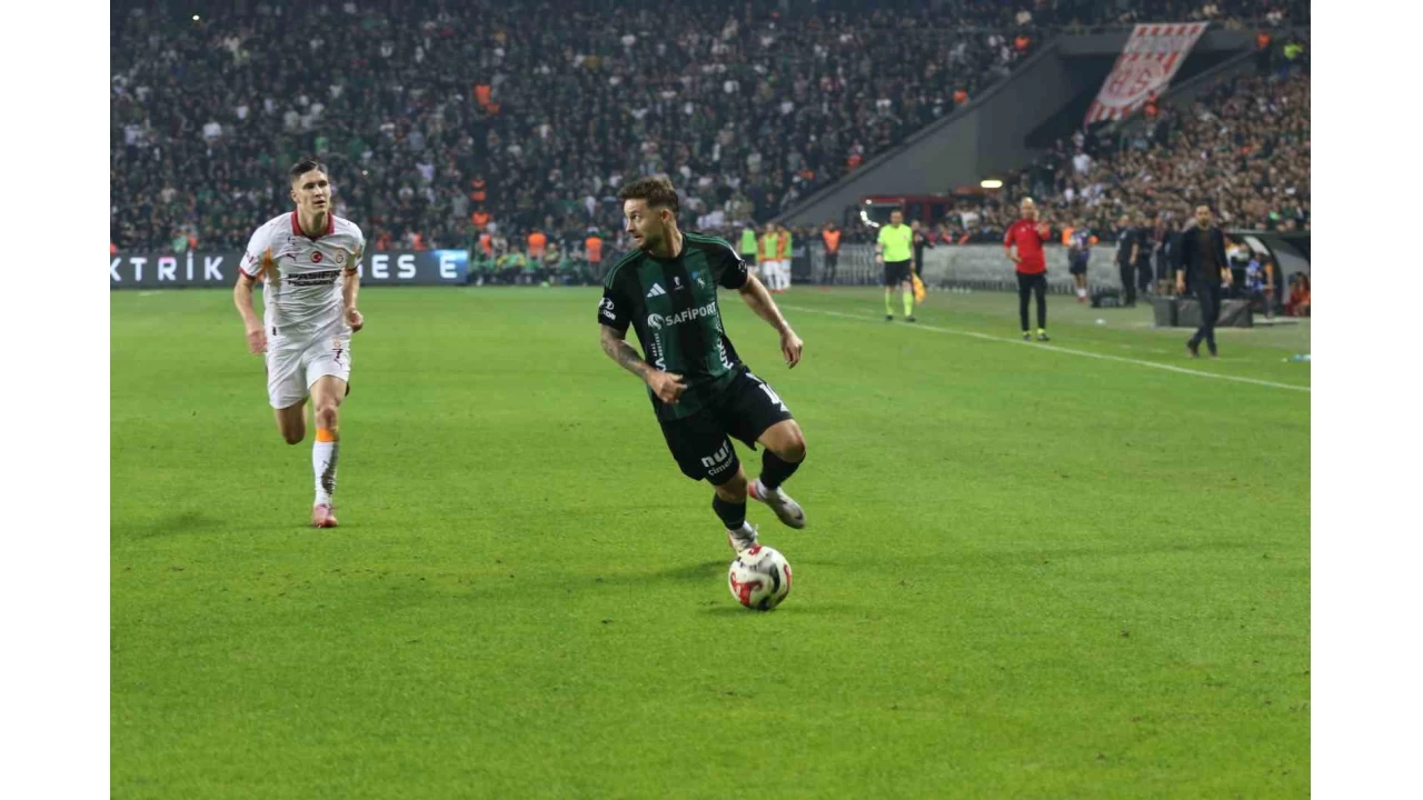 Kocaelispor umudun ve direnişin yeşil-siyah hikâyesi