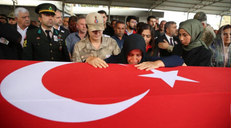 Konya ve Hatay şehidini uğurladı