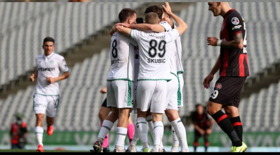 Konyaspor Karagümrük'ü farklı yendi