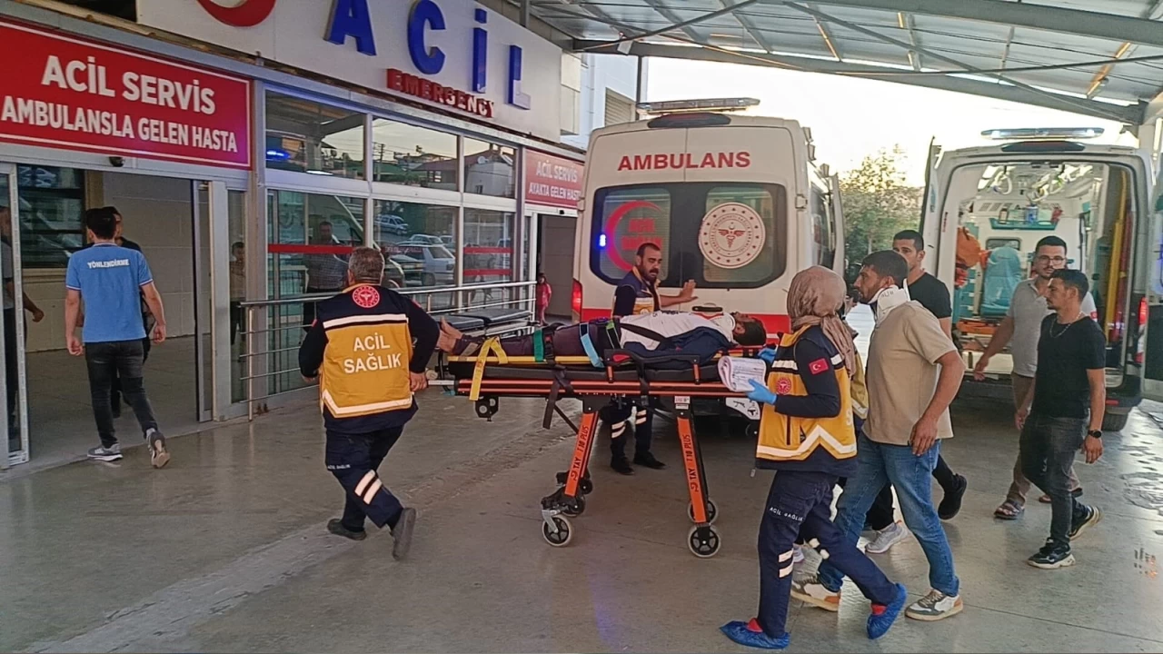 Kozan'da trafik kazası: 4 yaralı