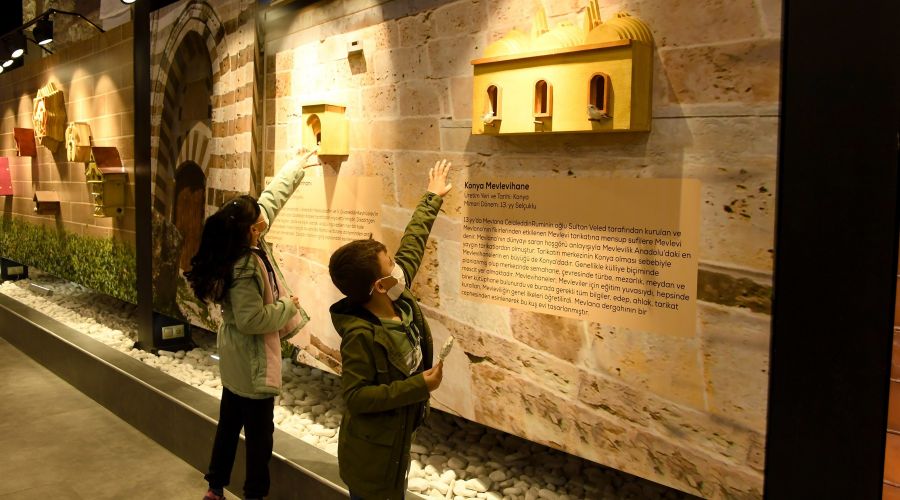 Ku� Evleri Sergisi a��ld�