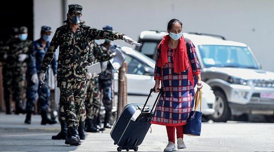   Kuveyt yabanc� i��ileri kovuyor