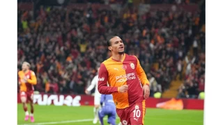 Leroy Sane ligdeki 5. goln att