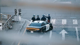 Los Angeles'ta sokaa kma yasa ilan edildi