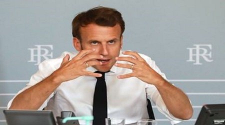 Macron bu sefer Rusya'yı hedef aldı