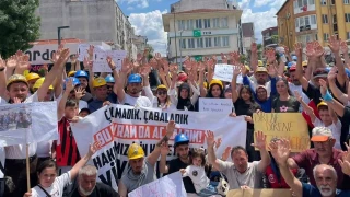 Madenciler yine yollarda