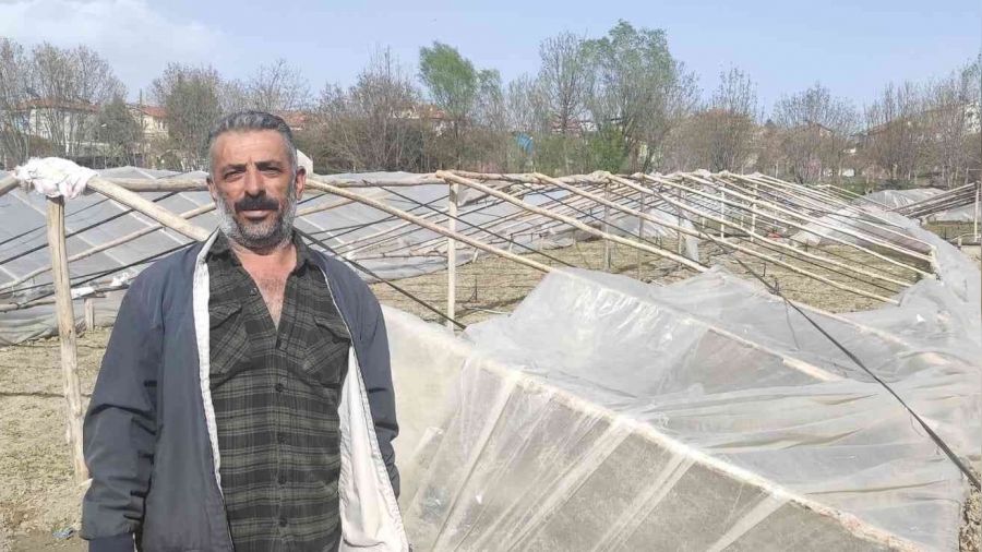 Malatya'da iddetli rzgar seralara zarar verdi