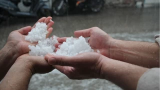 Manisa'da dolu ya etkili oldu