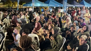 Marmara Depremi'nde hayat�n� kaybedenler Kocaeli'de an�ld�