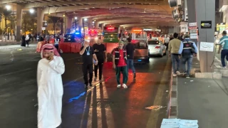 Mekke'de otob�s, T�rk kafilesine �arpt�: 1 �l�, 2 yaral�