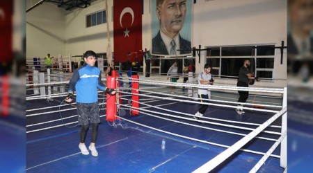 Milli boksçular Kastamonu'da kampta