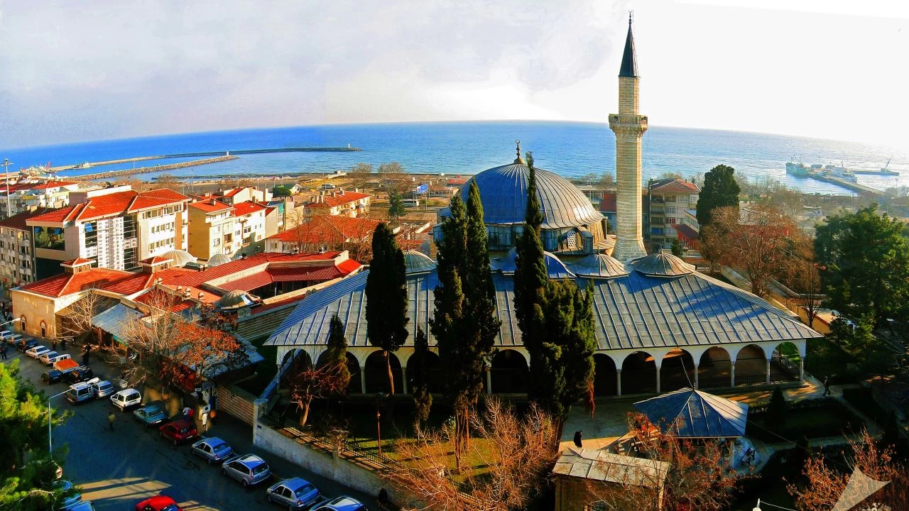 Mimar Sinan'n sessiz cevheri: Tekirda Rstem Paa Camii'nde zamana yolculuk