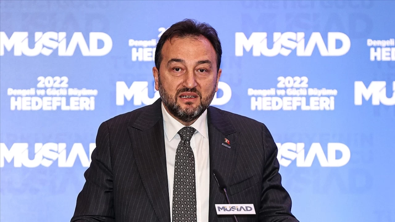 MÜSİAD, hükümete bağlılığını göstermek için TÜSİAD'a yüklendi