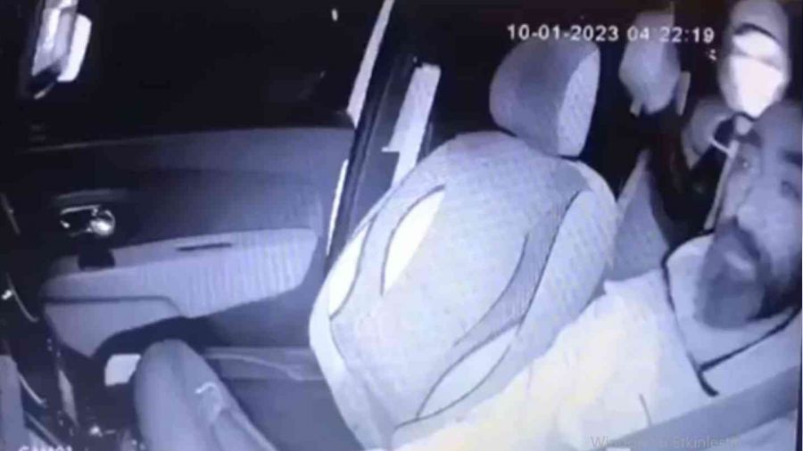 Müşteri gibi bindiği takside sürücüye kaldırım taşı ile dehşeti yaşattı