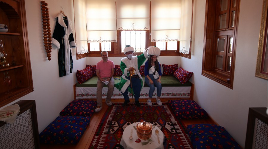 Nasreddin Hoca Evi ziyarete ald