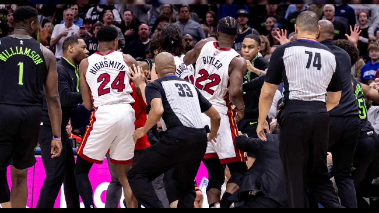 NBA'de 5 oyuncunun cezas� kesildi