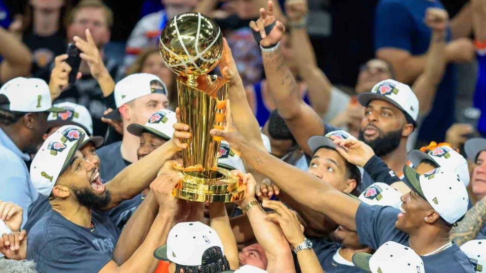 NBA'de, Knicks 53 yıl aradan sonra şampiyon