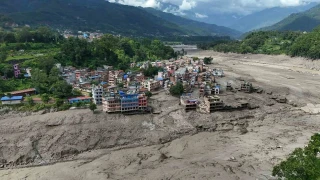 Nepal'deki sel felaketinde can kayb� 177'ye ��kt�