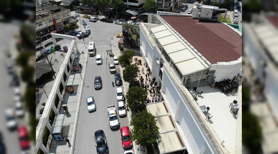 'Nikah tarihi' kuyru�u �a��rtt�