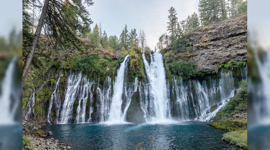 �O s�r�t���nde Allah elinden tutar�