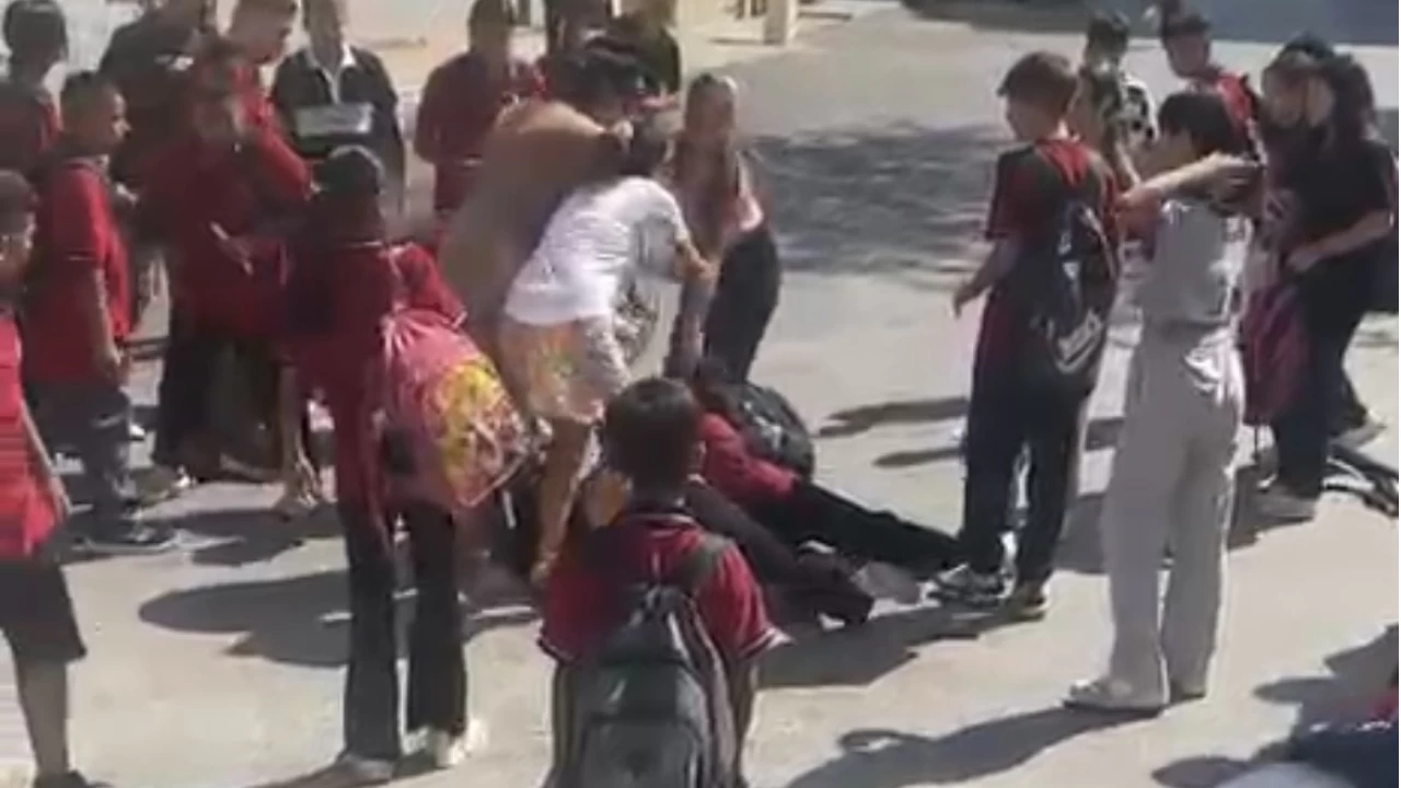 Okul çıkışı 12 yaşındaki çocuğa acımasız şiddet