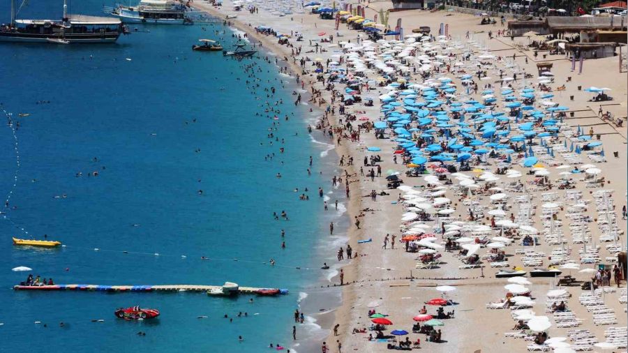 �l�deniz'de bayram yo�unlu�u