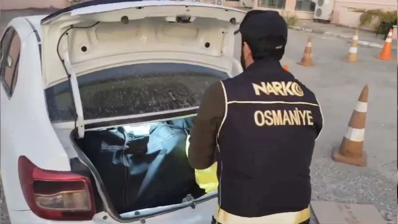 Osmaniye'de 33 kilo 400 gram uyuşturucu yakalandı