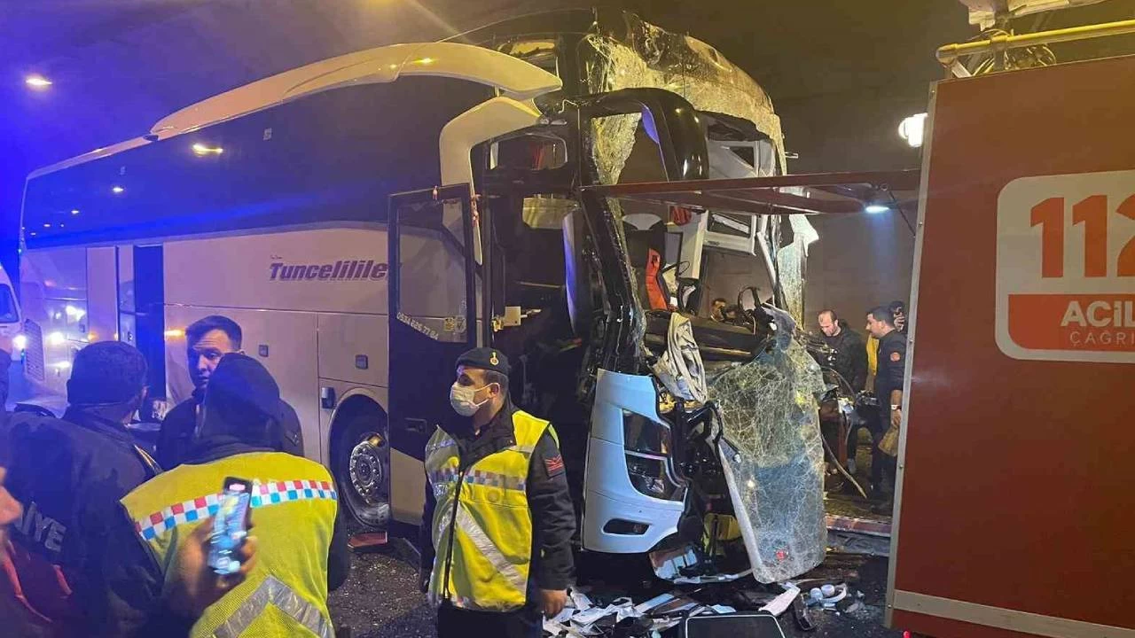 Osmaniye'de tünelde zincirleme trafik kazası: 1 kişi öldü, çok sayıda yaralı var