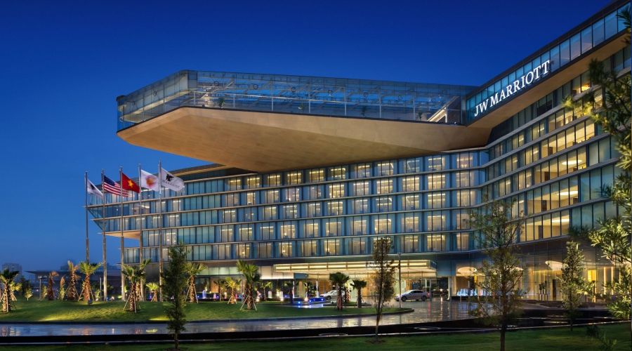 Otel zincirleri salg�nda da b�y�d�