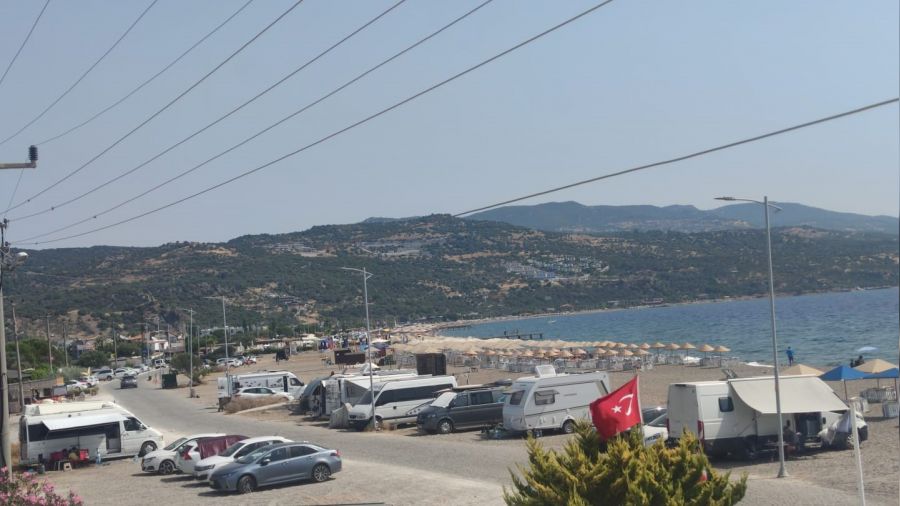 Otelciler ve tatilciler onlardan şikayetçi