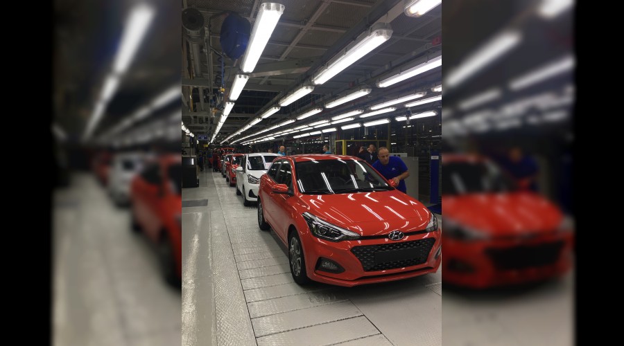 Otomotivde iç pazar fena daraldı