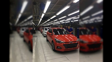 Otomotivde iç pazar fena daraldı