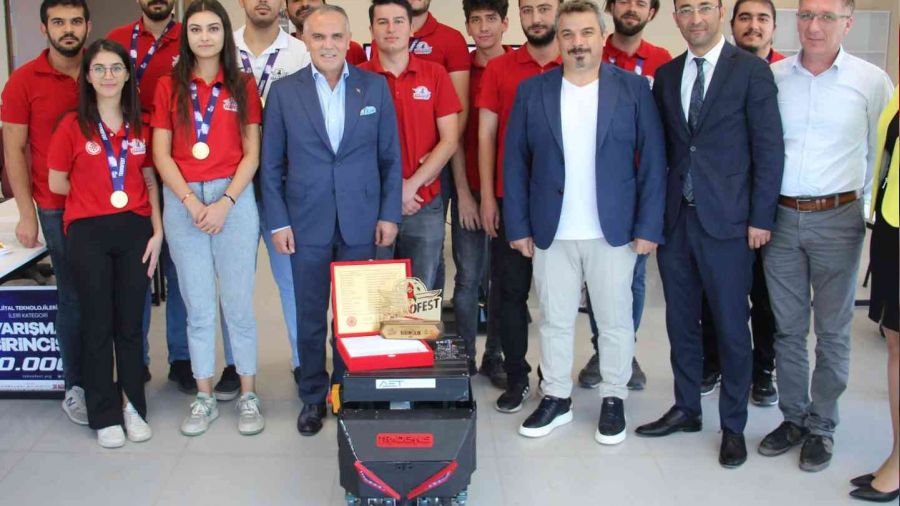Otonom yük taşıma robotu birincilik getirdi