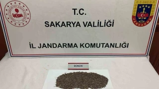 Otoyolda uyuturucu sevkiyat jandarmaya takld