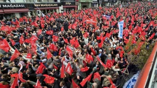 �zg�r �zel: �D���n� de cenazeyi de AK Partililerle, MHP'lilerle birlikte yap�yoruz�