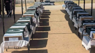 Pakistan yasta! 22 asker şehit oldu