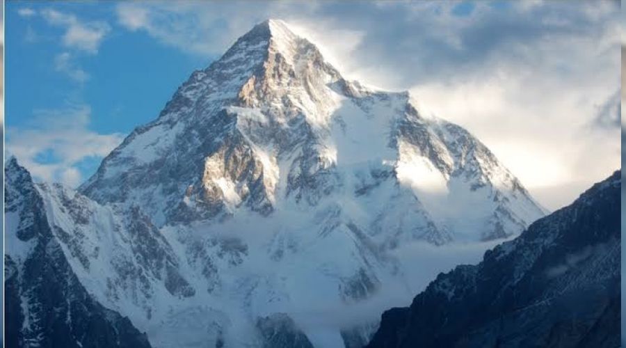 Pakistan'da kaybolan 3 dağcı aranıyor