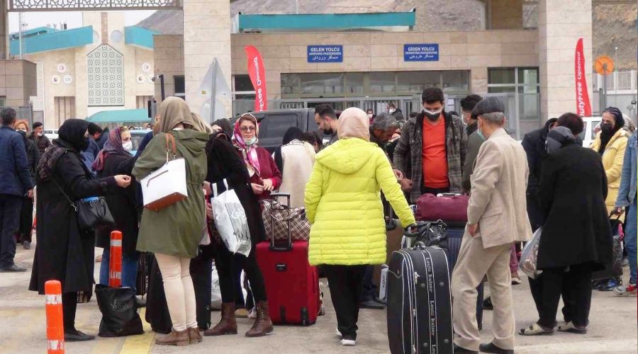 Parası değerli olan soluğu Türkiye'de alıyor