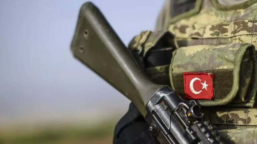 Pençe Harekat bölgesinde yaralanan asker şehit oldu