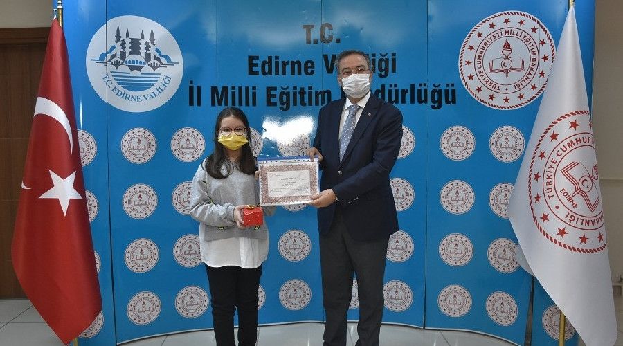 'Peygamberimiz ve çocuk' temalı şiir yarışması ödülleri verildi