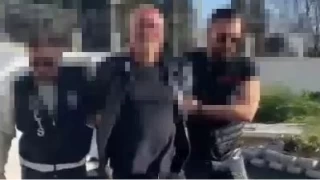 Polise emniyet müdürüyüm diye sahte belge gösterdi