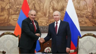 Putin ile Pa�inyan'�n g�r��mesinde, Ermenistan'�n AB e�ilimi tart��ma konusu oldu